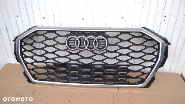 AUDI Q3 83F GRILL ATRAPA