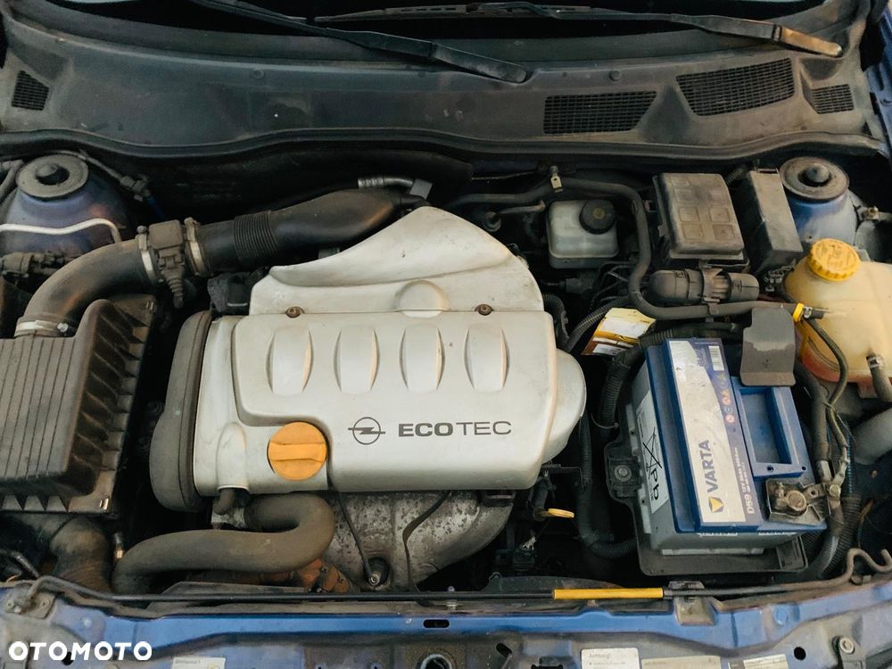 Opel Astra - 9