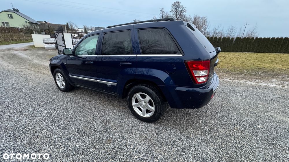 Jeep Grand Cherokee - 9