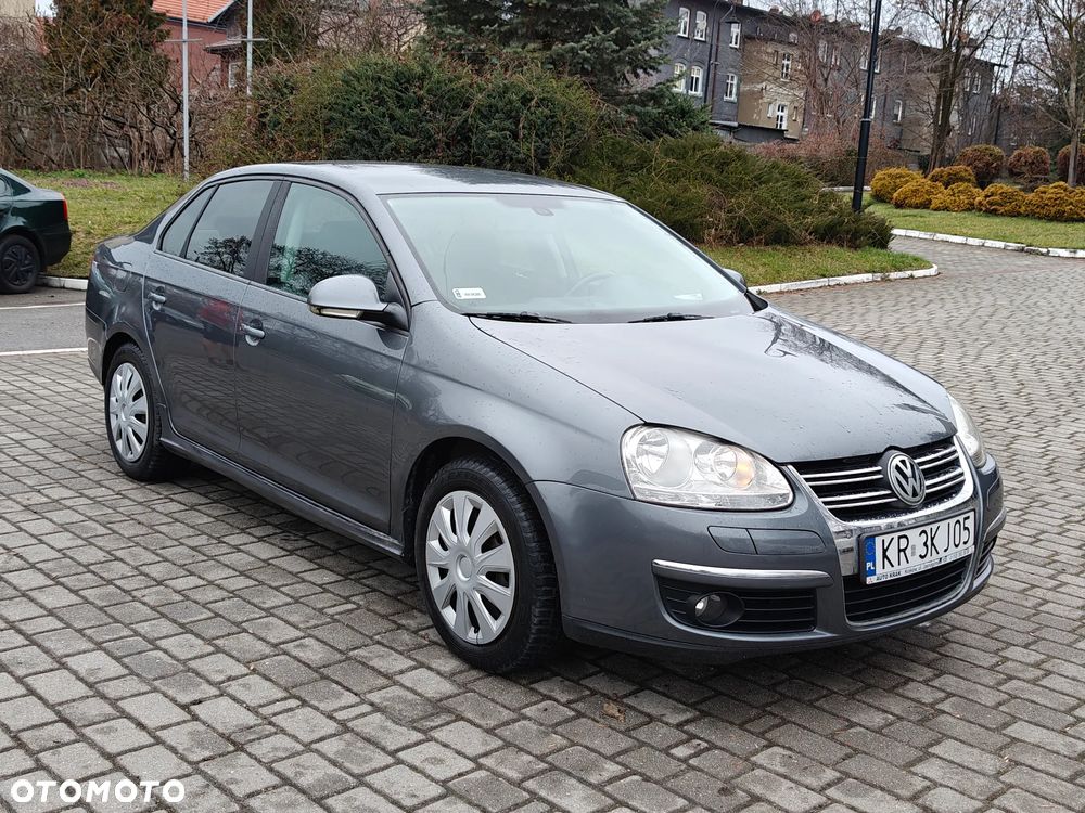 Volkswagen Jetta 1.9 TDI Comfortline - 14