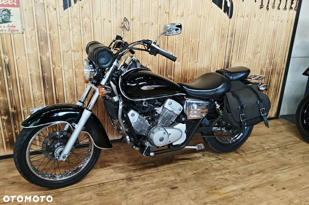 Honda Shadow - 8