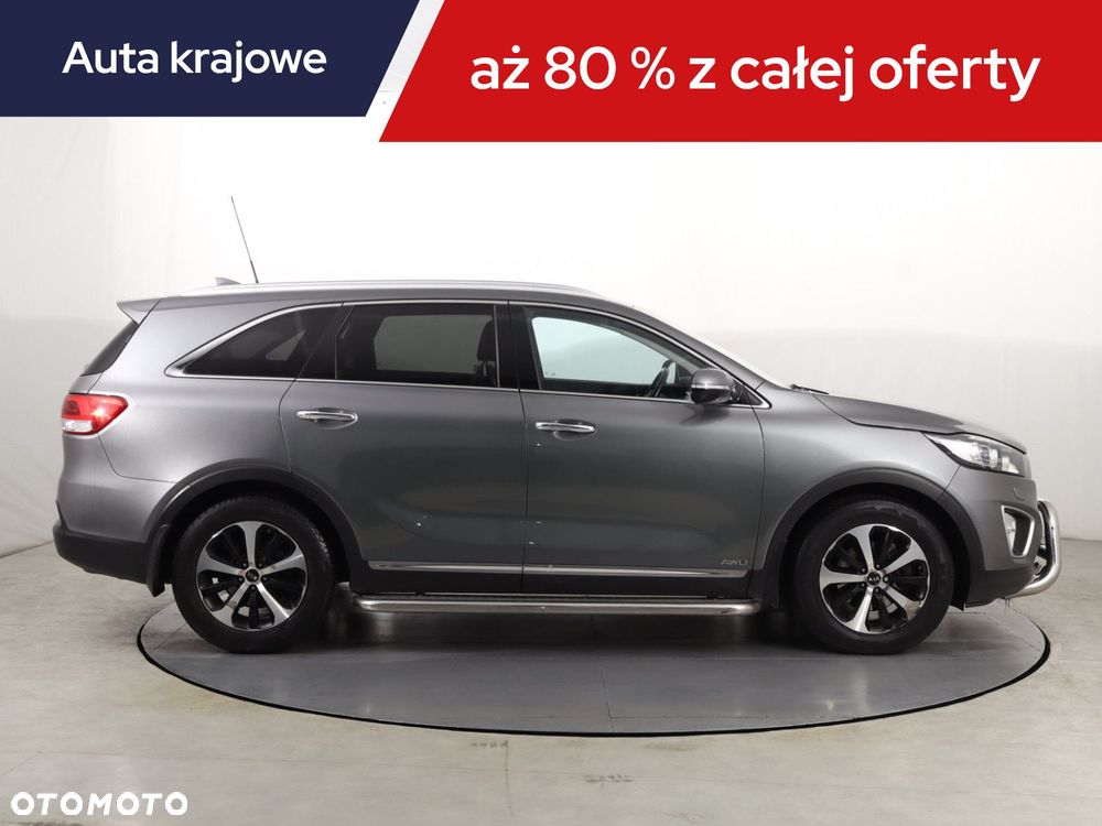 Kia Sorento - 8