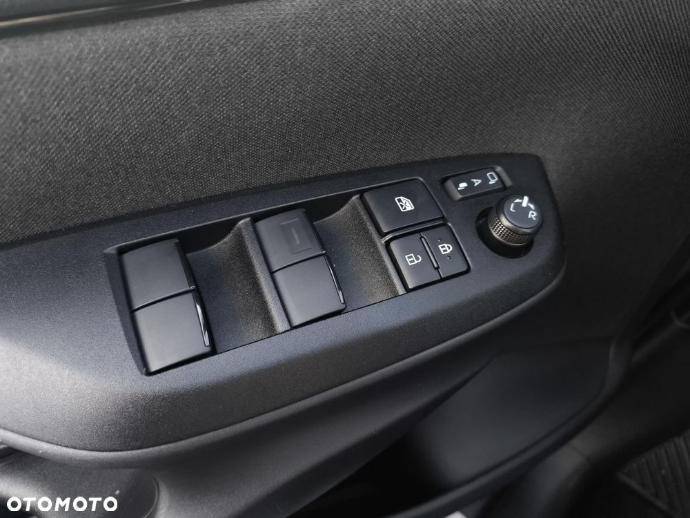 Toyota Yaris Hybrid 1.5 GR Sport - 21