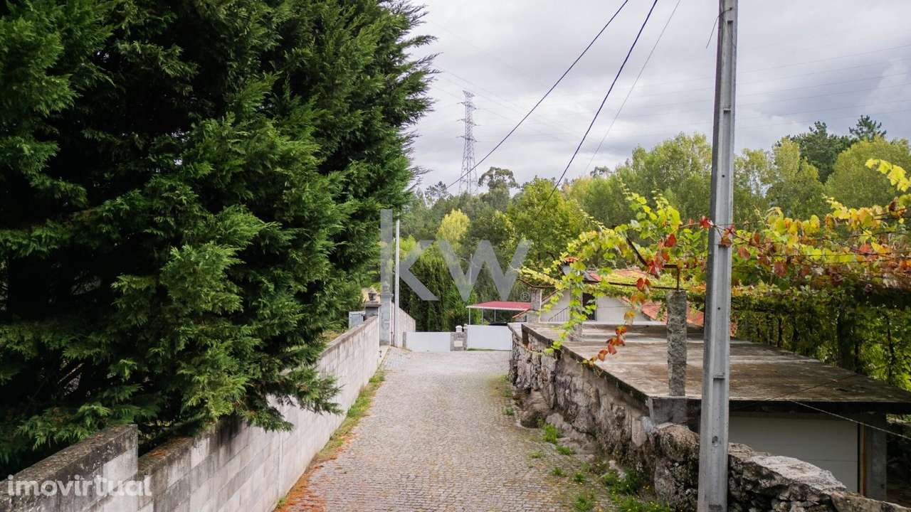 Terreno em Águas Santas Póvoa de Lanhoso - Grande imagem: 3/22