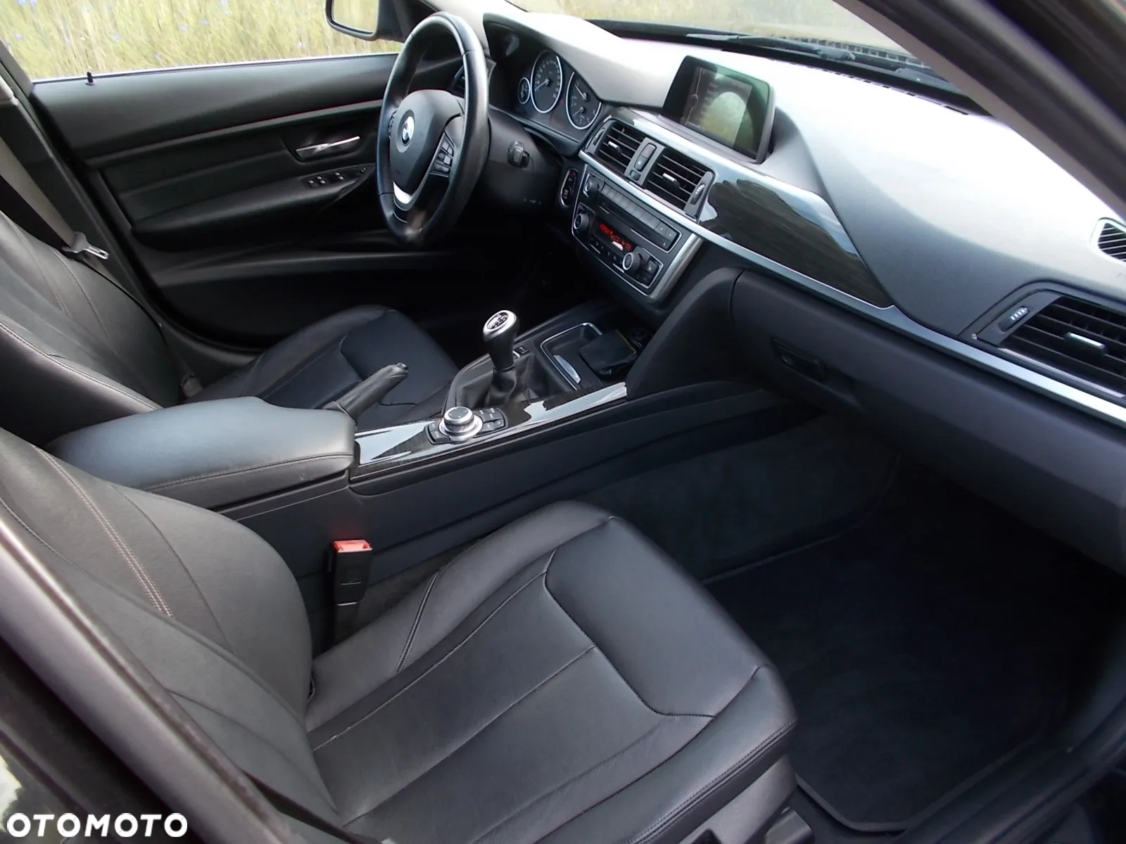 BMW Seria 3 320d Luxury Line - 8