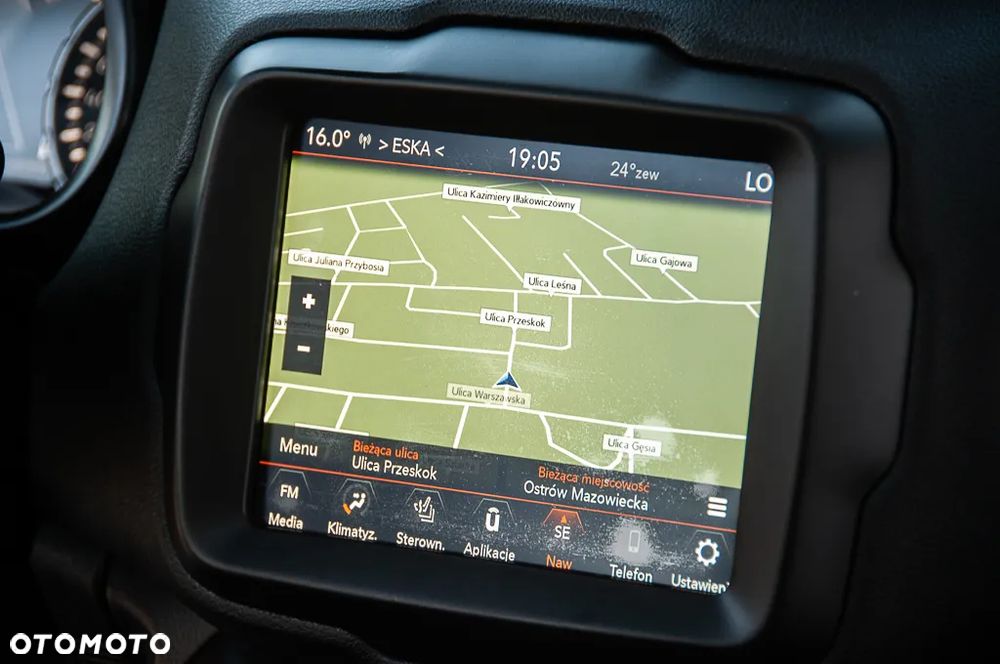 Jeep Renegade - 15