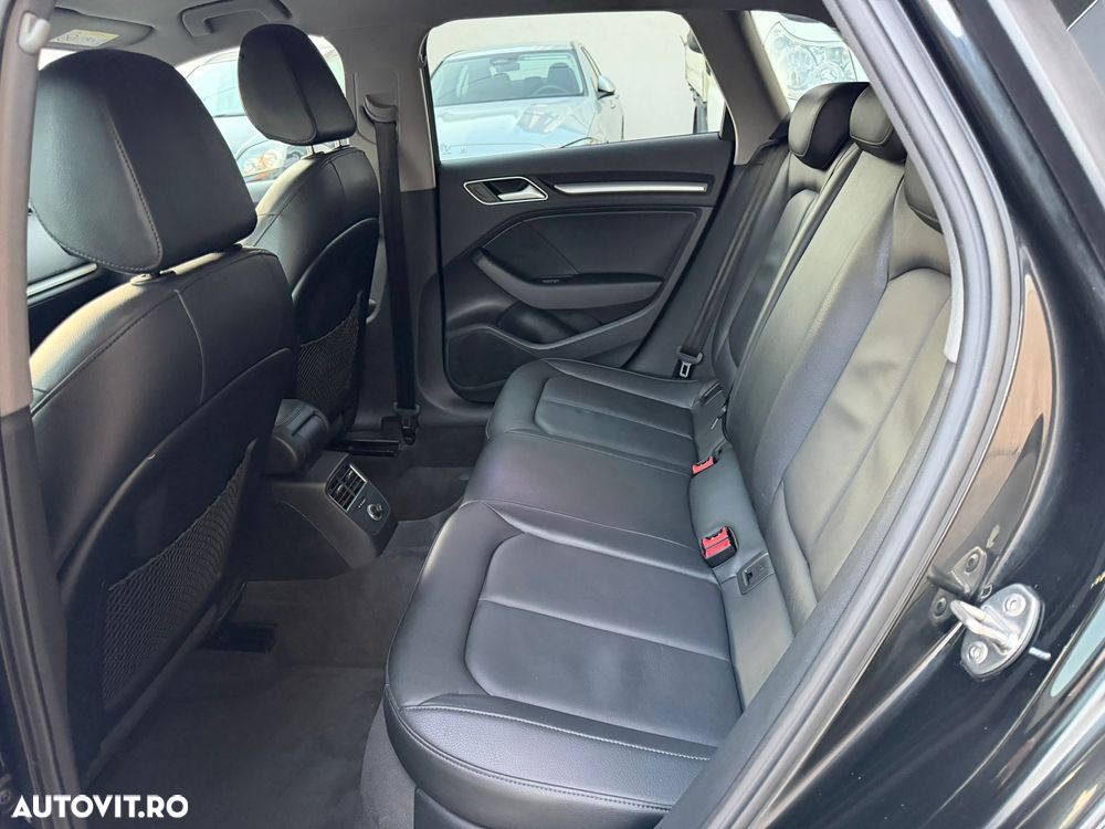 Audi A3 1.6 TDI clean Stronic Attraction - 12