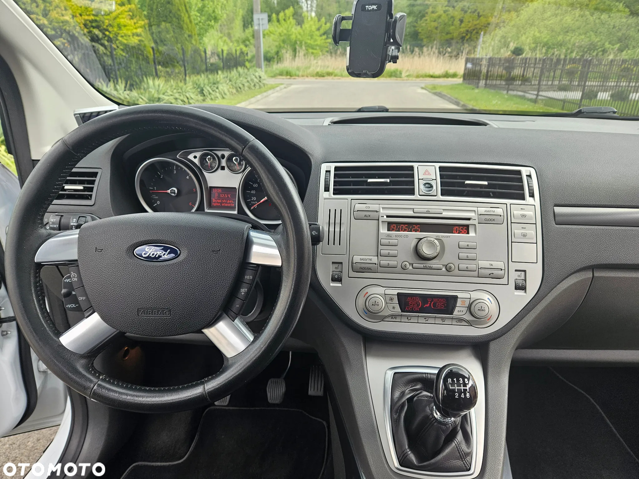 Ford Kuga 2.0 TDCi Titanium S - 25