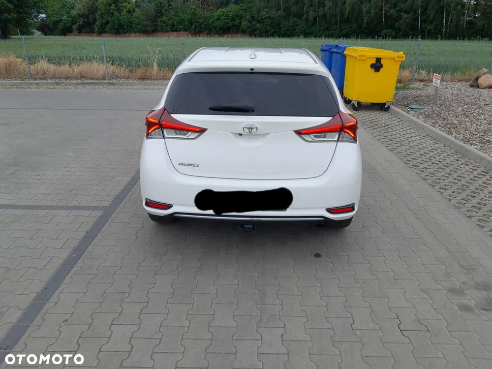 Toyota Auris 1.6 Prestige - 7