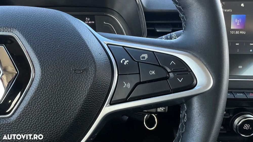 Renault Clio E-TECH 140 ZEN - 22