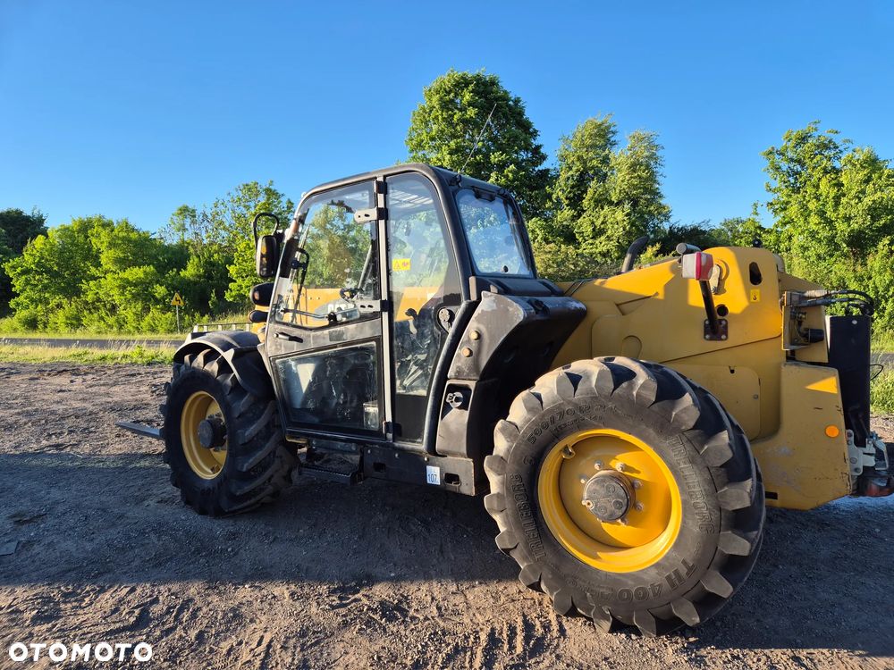 Caterpillar - 4
