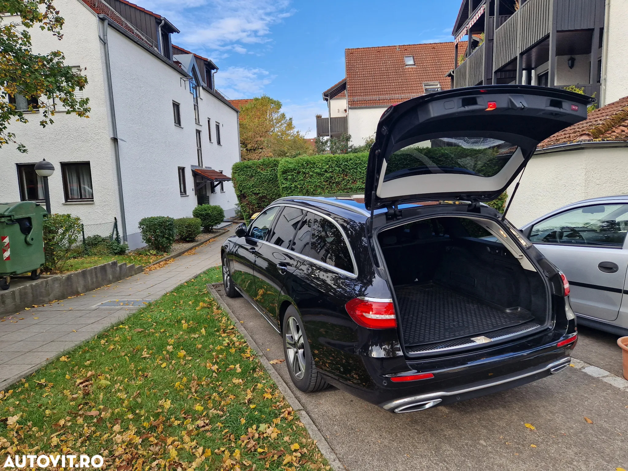 Mercedes-Benz E 220 d T-Modell Aut. - 3