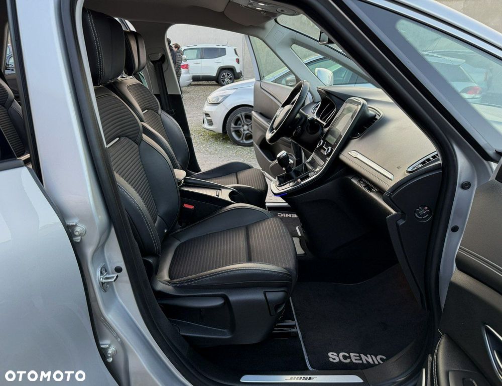 Renault Scenic Energy TCe 130 S&S Bose Edition - 21