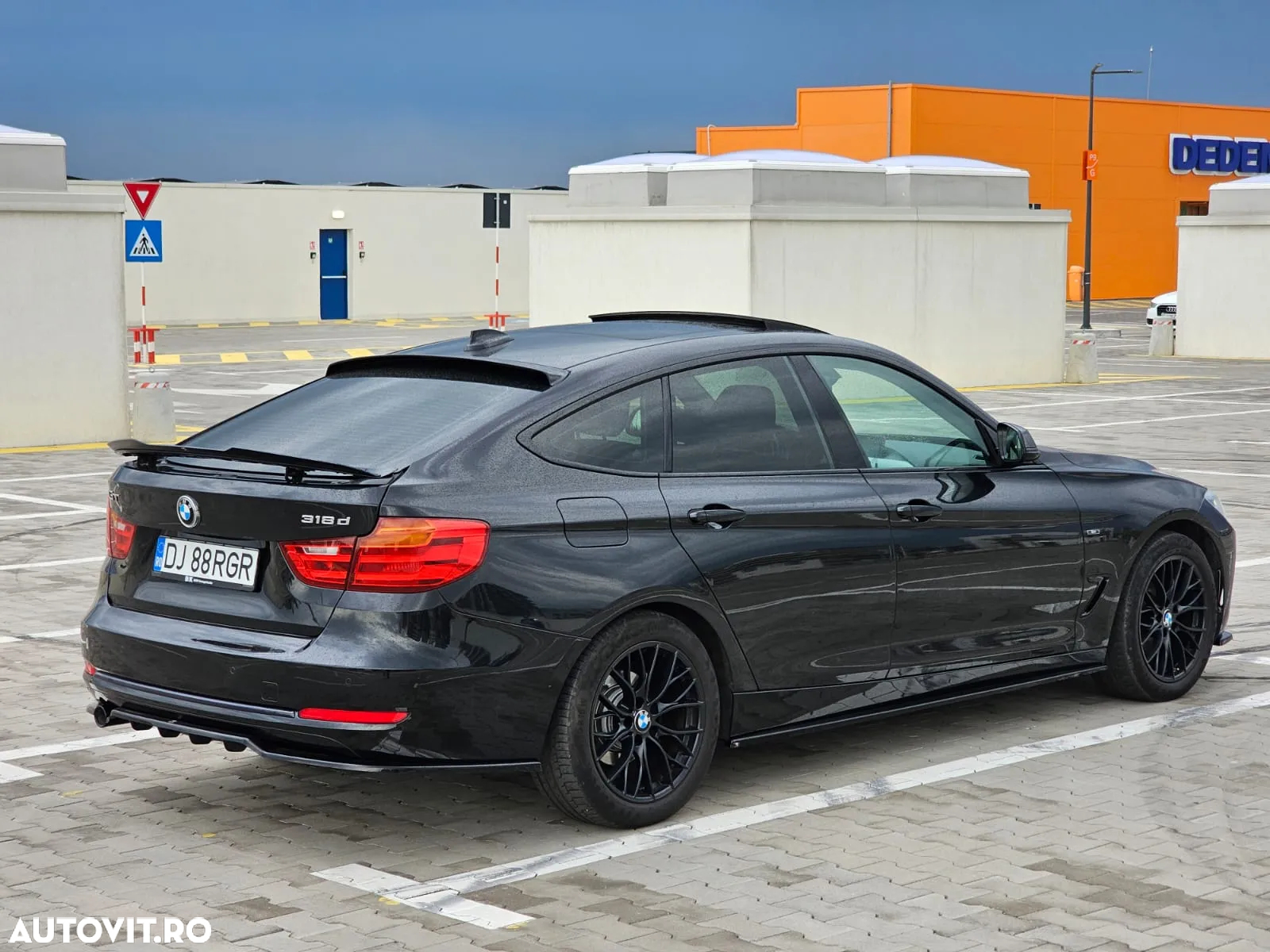 BMW Seria 3 318d Aut. Sport Line - 4