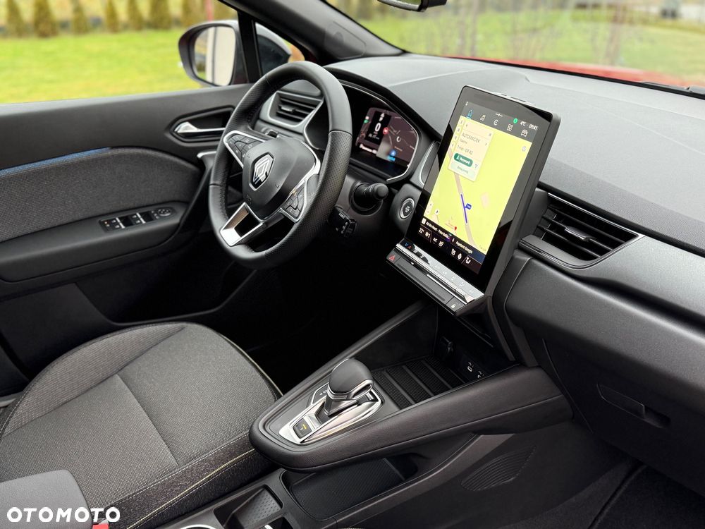 Renault Captur TCe Mild Hybrid 160 EDC TECHNO - 17