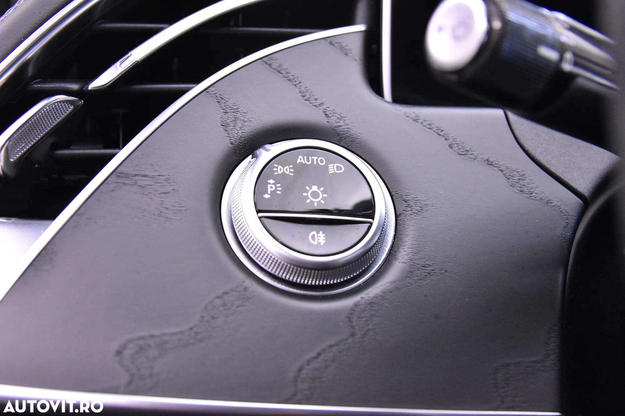 Mercedes-Benz E - 15