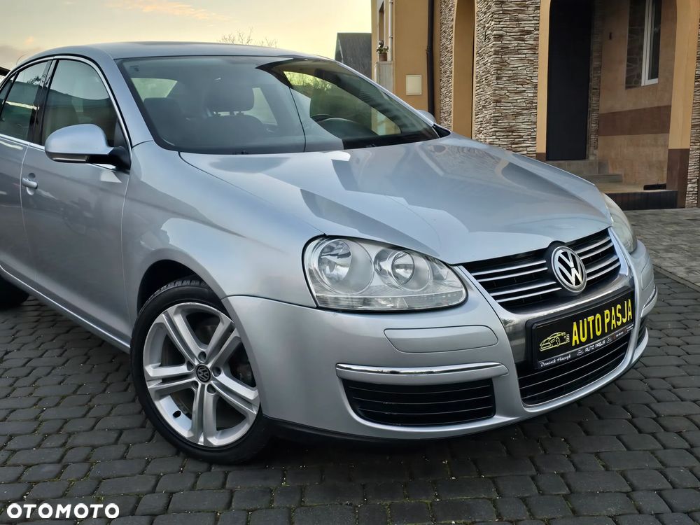 Volkswagen Jetta 1.6 United - 7