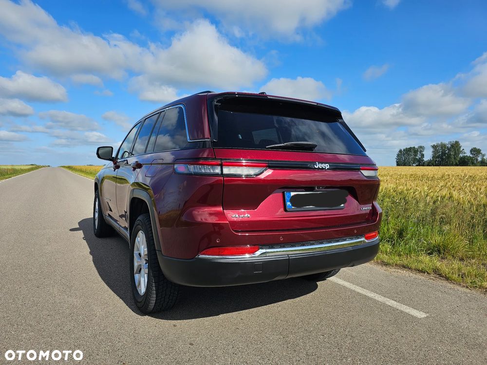 Jeep Grand Cherokee - 25