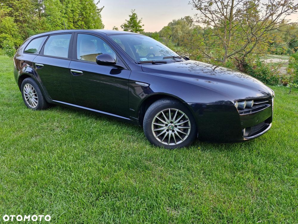 Alfa Romeo 159 1.9 JTDM 16V DPF Automatik Distinctive - 19