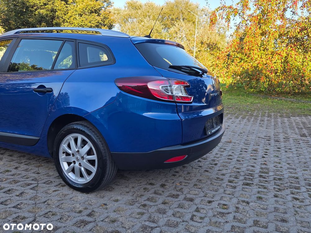 Renault Megane 1.6 16V 110 Expression - 13