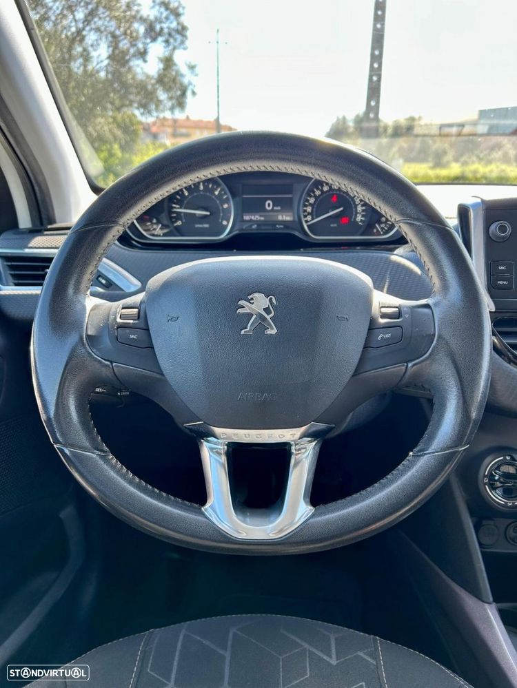 Peugeot 2008 1.6 BlueHDi Style - 7