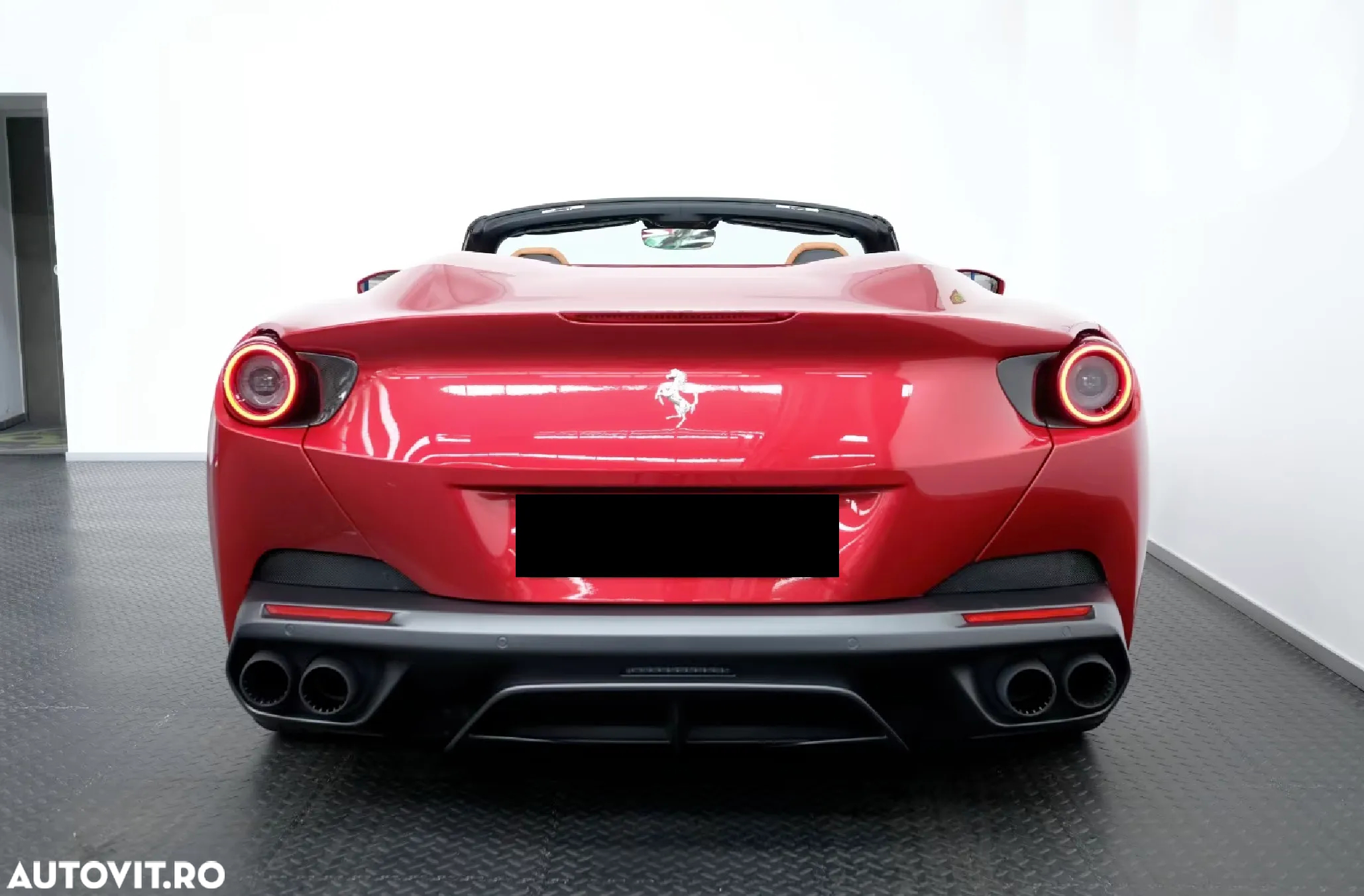 Ferrari Portofino - 5