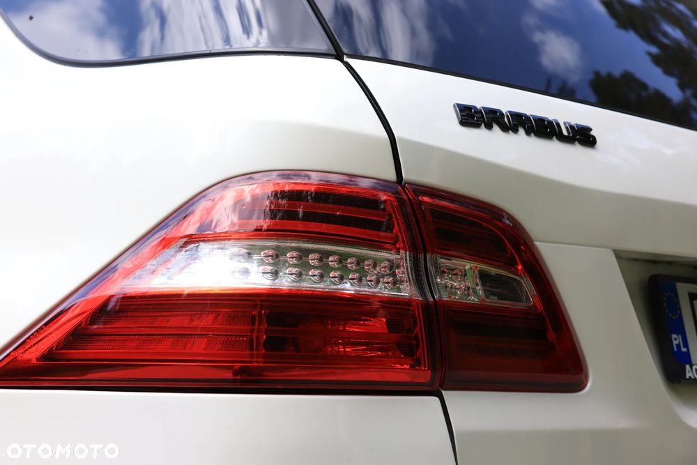 Mercedes-Benz ML - 24