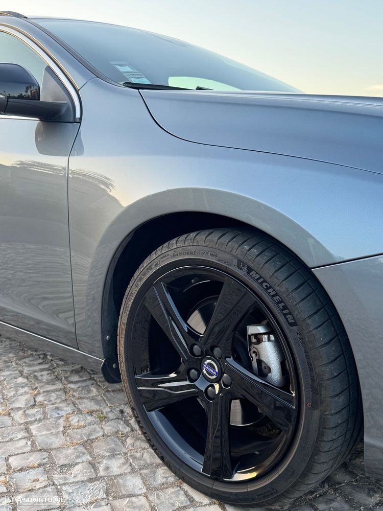 Volvo V60 2.0 D4 R-Design - 5