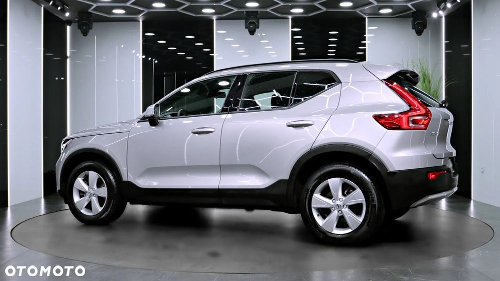 Volvo XC 40 B3 Essential - 5