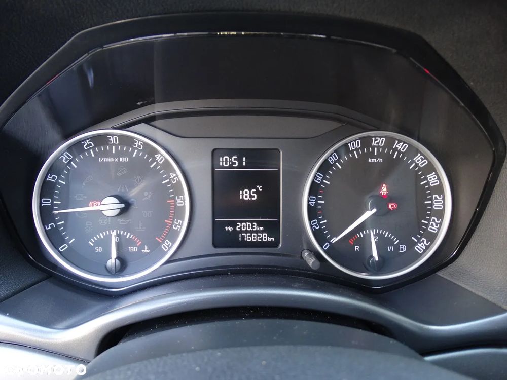 Skoda Octavia 1.6 TDI Active - 14
