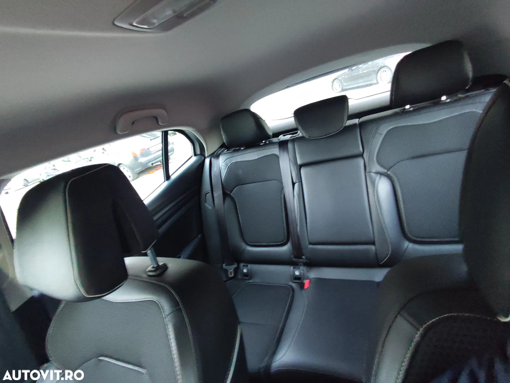 Renault Megane BLUE dCi 115 ZEN - 12