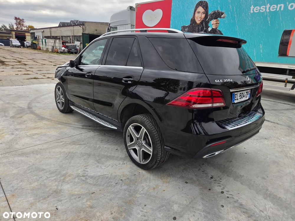 Mercedes-Benz GLE 350 d 4Matic 9G-TRONIC AMG Line - 4