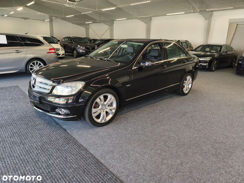 Mercedes-Benz Klasa C 200 CDI BlueEff Avantgarde - 1