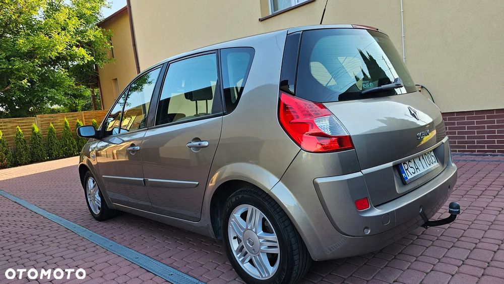 Renault Scenic 1.9 dCi Privilege - 28