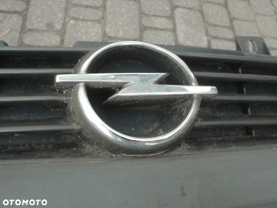 logo emblemat znaczek opel agila astra g II corsa b calibra - 2