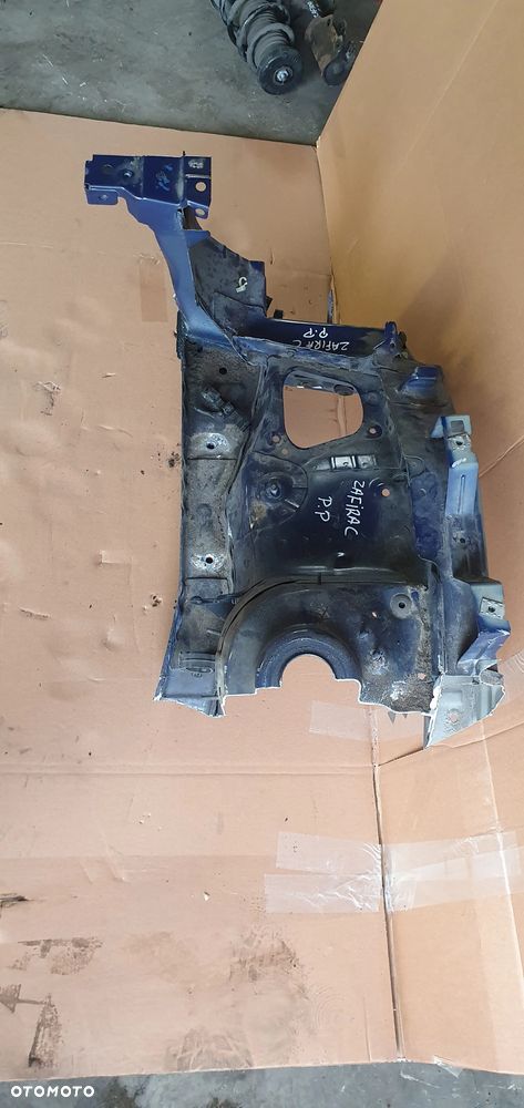 Ćwiartka podłużnica prawa przednia prawy przód Opel Zafira C - 4