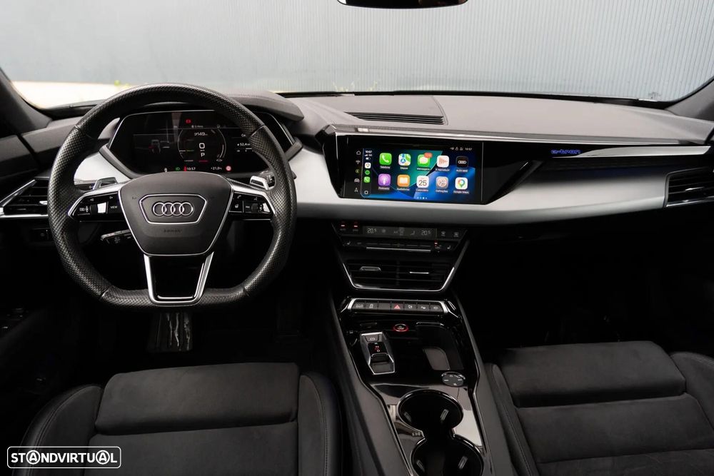 Audi e-tron GT quattro - 11