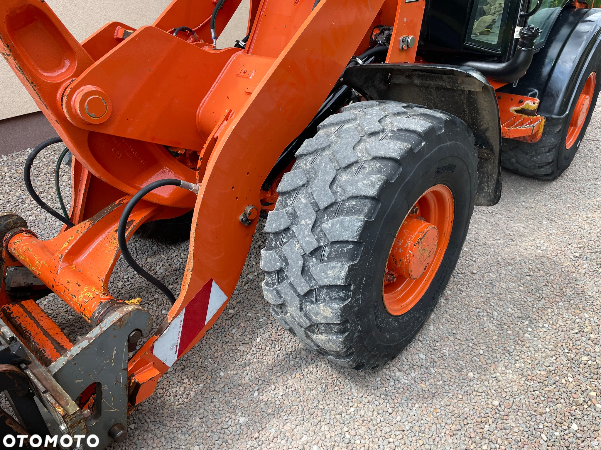 Caterpillar CAT 906 H2 - 5