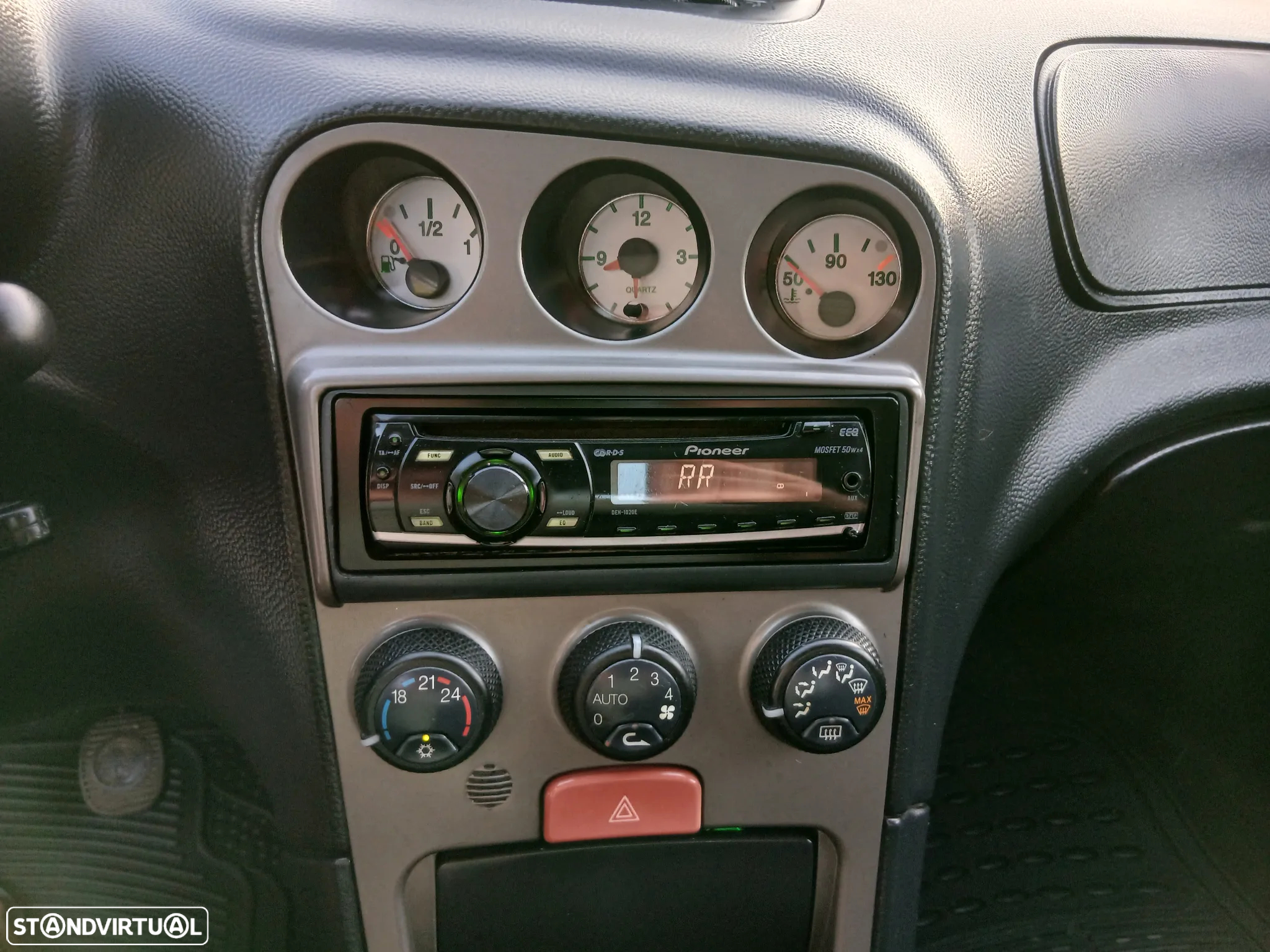 Alfa Romeo 156 1.9 JTD - 17