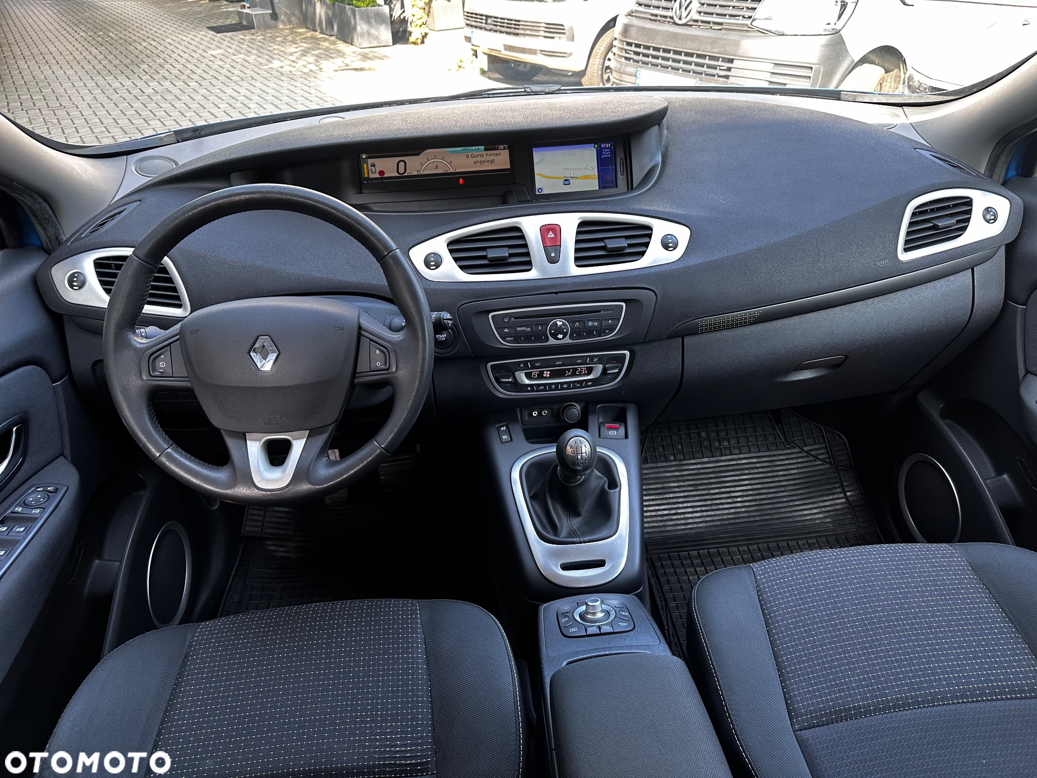 Renault Scenic dCi 110 FAP Dynamique - 8