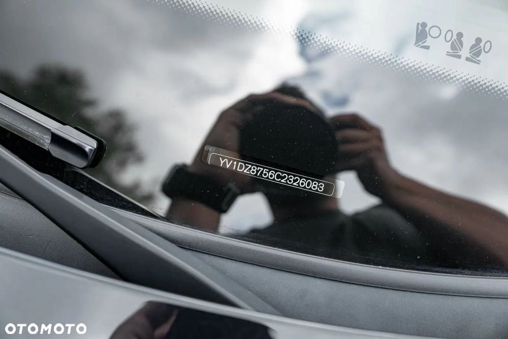 Volvo XC 60 D5 AWD RDesign - 39