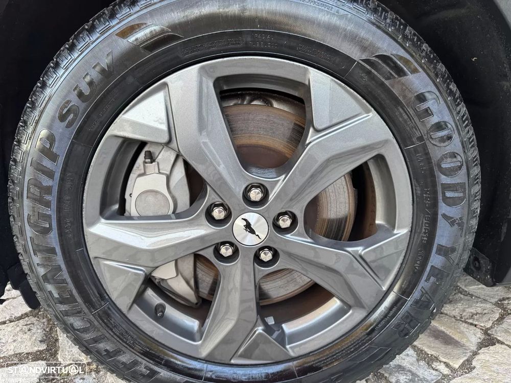 Ford Mustang Mach-E 75.7 kWh Premium AWD - 43