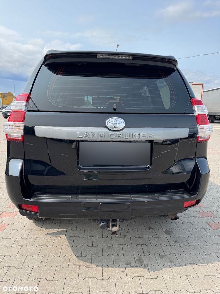 Toyota Land Cruiser LC 3.0 D-4D Prado - 3