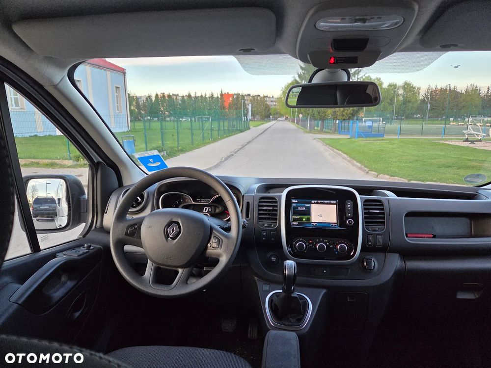 Renault Trafic - 13