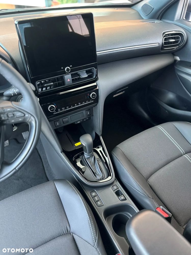 Toyota Yaris Cross Hybrid 1.5 Executive - 9