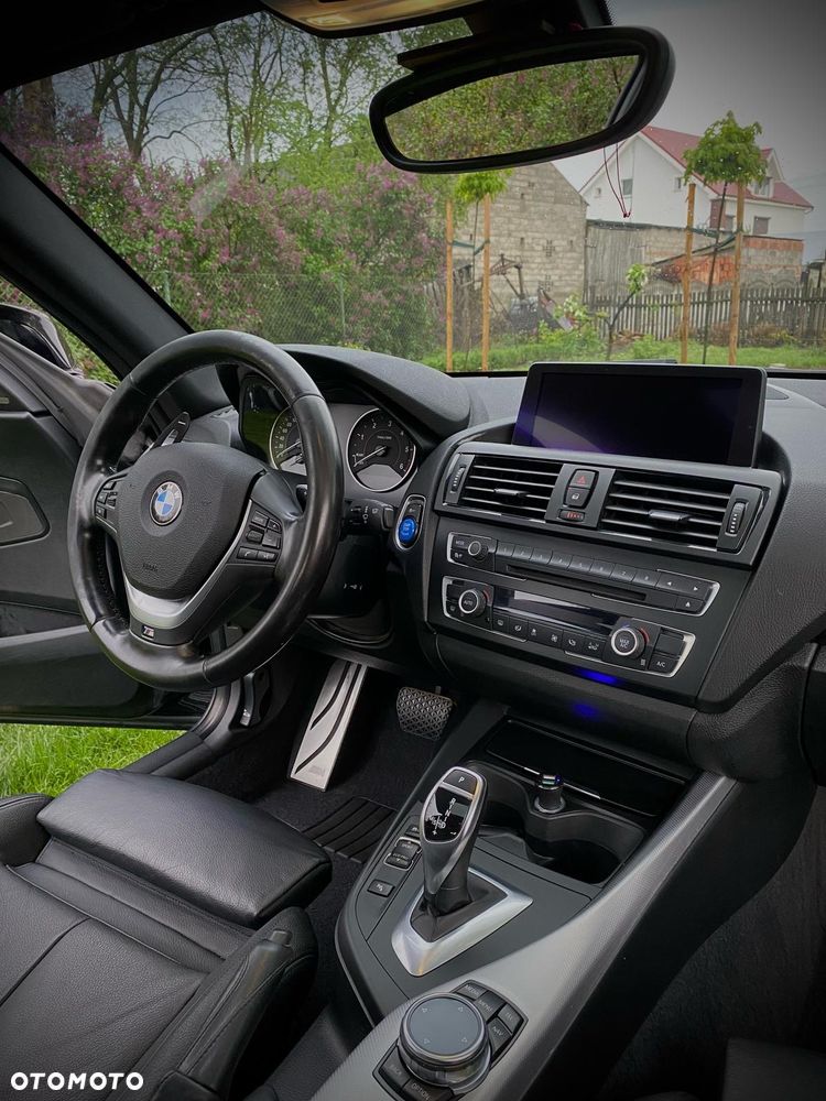 BMW Seria 1 120d Sport Line - 22