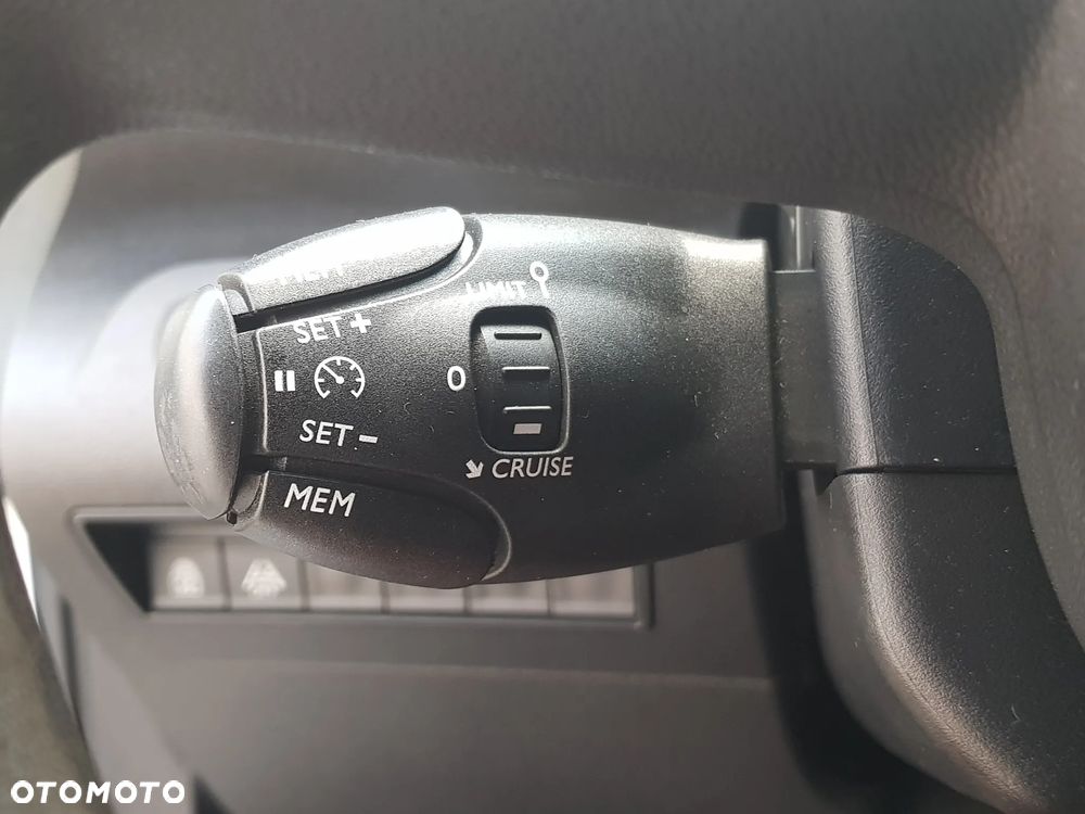 Toyota Proace City Verso 1.5 D-4D Family - 21