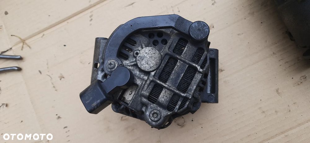 Mini 1.6 t Peugeot Citroen 1.6 thp Rozrusznik V7550017 80 04 M000T32271ZE Alternator V757692180 A003TG528ZEB Kompresor klimatyzacji 447190-8122 6sel16c 08k06350 - 10