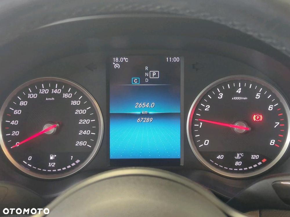 Mercedes-Benz Klasa C 180 9G-TRONIC - 10