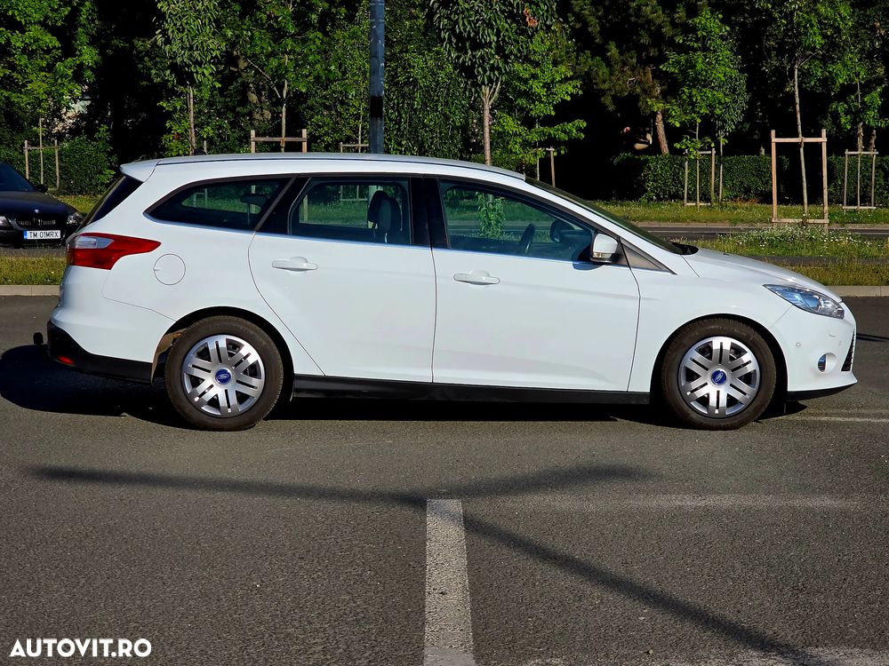 Ford Focus 1.0 EcoBoost Titanium - 12